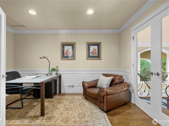 5325 145th Place SE, Bellevue WA 98006