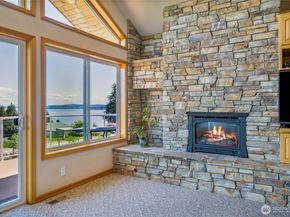 8151 E Seaview Drive, Port Orchard WA 98366