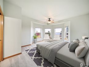 8151 E Seaview Drive, Port Orchard WA 98366
