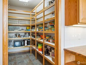 8151 E Seaview Drive, Port Orchard WA 98366