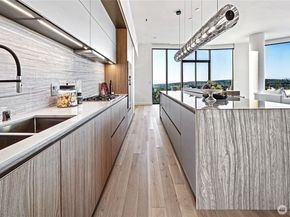 838 Avenue Square NE 2602, Bellevue WA 98004