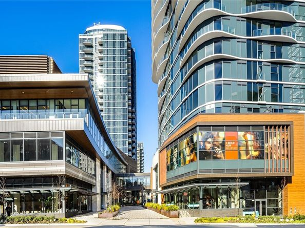 838 Avenue Square NE 2602, Bellevue WA 98004