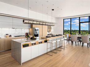 838 Avenue Square NE 2602, Bellevue WA 98004