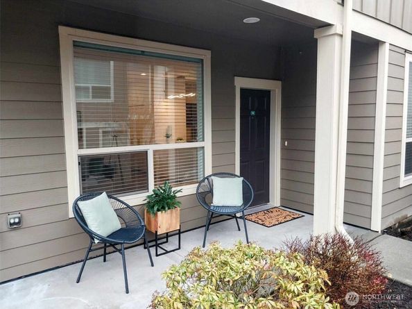 1900 Weaver Road F102, Snohomish WA 98290