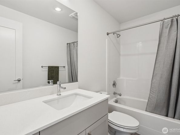 8638 39th Avenue S, Seattle WA 98118