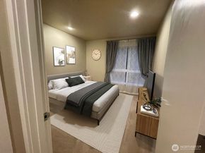 925 110th Avenue NE 307, Bellevue WA 98004