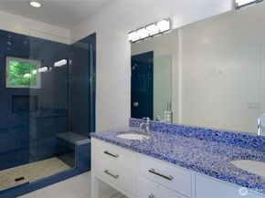 8233 W Mercer Way, Mercer Island WA 98040