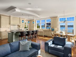 8233 W Mercer Way, Mercer Island WA 98040