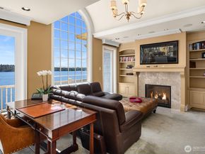 8233 W Mercer Way, Mercer Island WA 98040