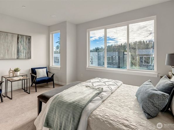 8904 NE 173rd Place A, Bothell WA 98011