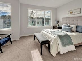 8904 NE 173rd Place A, Bothell WA 98011