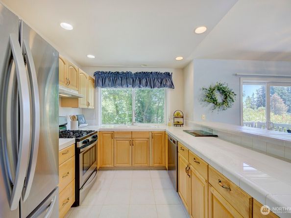 5607 178TH Street SW, Lynnwood WA 98037