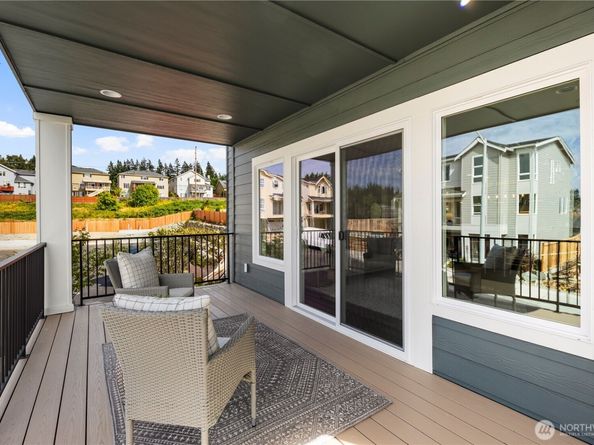 4132 220th Place SE, Bothell WA 98021
