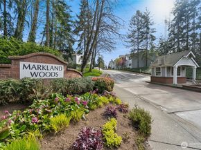 23321 Cedar Way J204, Mountlake Terrace WA 98043
