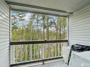 23321 Cedar Way J204, Mountlake Terrace WA 98043