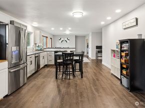 12504 SW 232nd Street, Vashon WA 98070