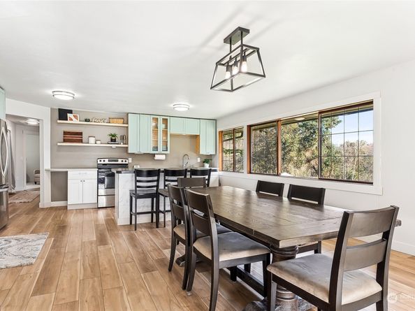 12504 SW 232nd Street, Vashon WA 98070