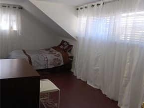 522 NE 127th Street, Seattle WA 98125