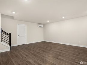 14342 1st Avenue NE 52C, Duvall WA 98019