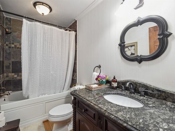 9009 Martin Avenue NW, Silverdale WA 98383