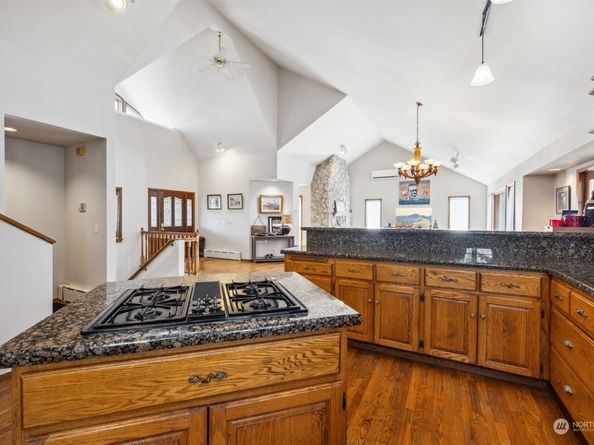 9009 Martin Avenue NW, Silverdale WA 98383
