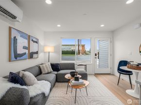 9217 A 14th Avenue NW, Seattle WA 98117