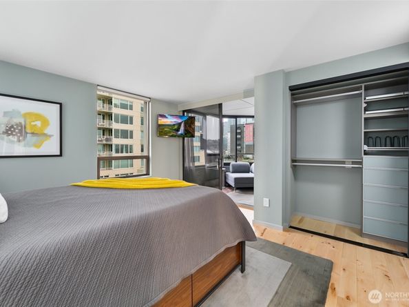 2621 2nd Avenue 1002, Seattle WA 98121