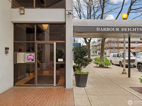 2621 2nd Avenue 1002, Seattle WA 98121