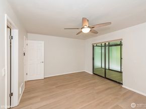 1221 Harbor Avenue SW 105, Seattle WA 98116