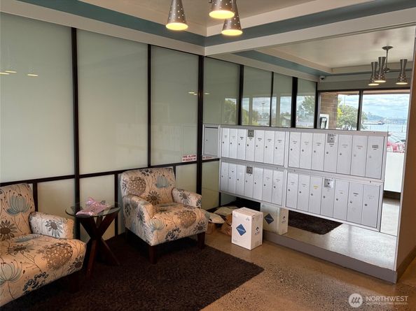 1221 Harbor Avenue SW 105, Seattle WA 98116