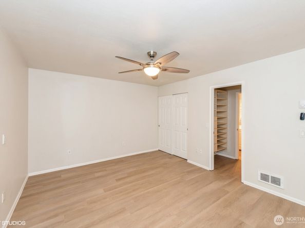 1221 Harbor Avenue SW 105, Seattle WA 98116