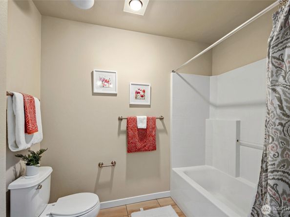 16141 Cleveland Street 203, Redmond WA 98052