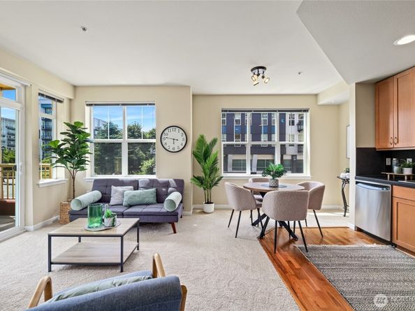 16141 Cleveland Street 203, Redmond WA 98052