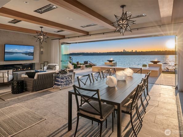 1615 Roanoke Way, Mercer Island WA 98040