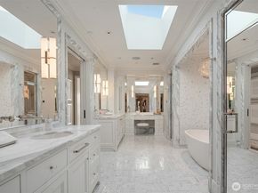 1615 Roanoke Way, Mercer Island WA 98040