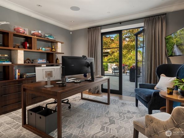 1615 Roanoke Way, Mercer Island WA 98040