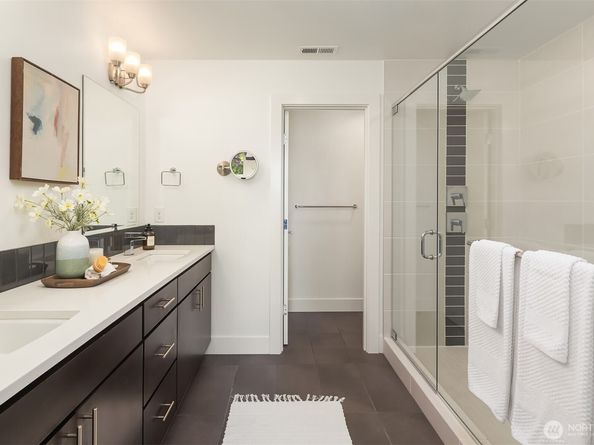 9604 Main Street C, Bothell WA 98011