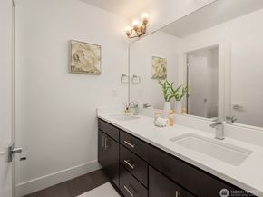 9604 Main Street C, Bothell WA 98011