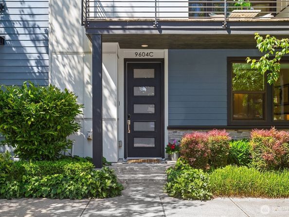 9604 Main Street C, Bothell WA 98011