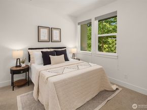 9604 Main Street C, Bothell WA 98011