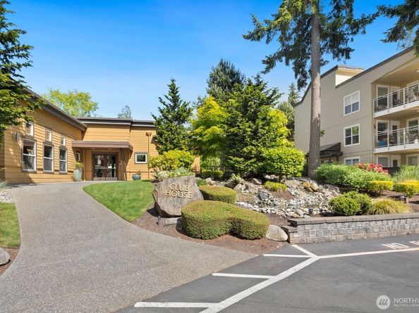 22910 90th Avenue W B306, Edmonds WA 98026