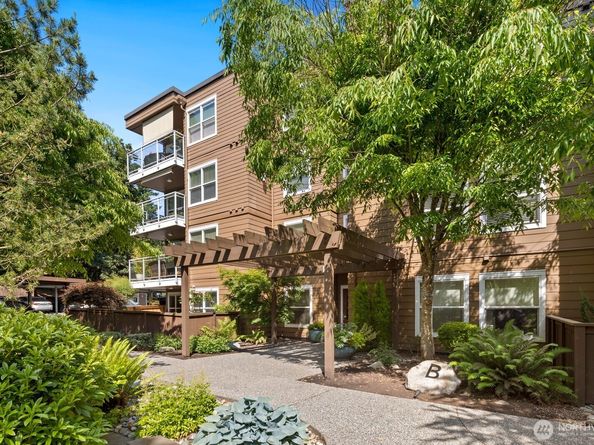 22910 90th Avenue W B306, Edmonds WA 98026
