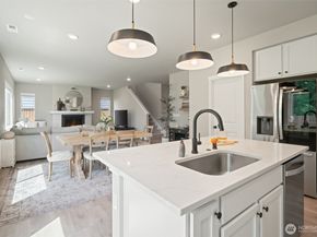 2405 NE Waterlily Way, Poulsbo WA 98370