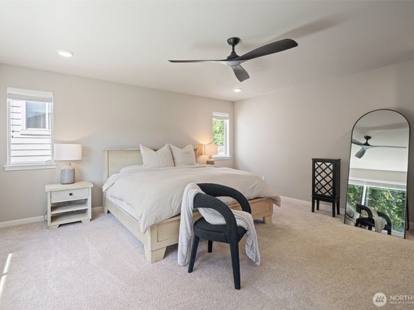 2405 NE Waterlily Way, Poulsbo WA 98370