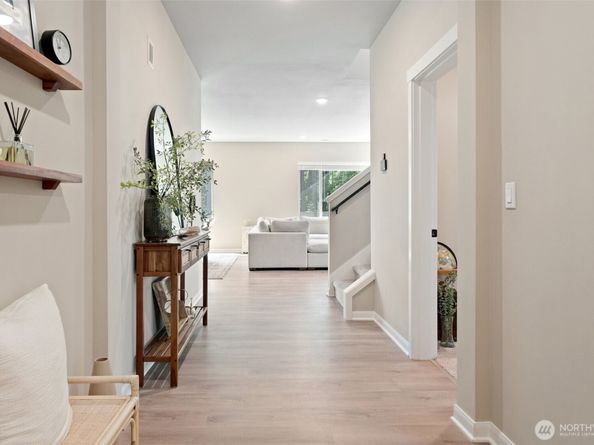 2405 NE Waterlily Way, Poulsbo WA 98370
