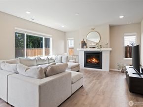 2405 NE Waterlily Way, Poulsbo WA 98370