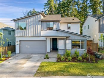 2405 NE Waterlily Way