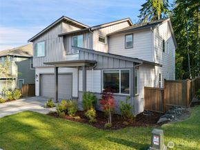 2405 NE Waterlily Way, Poulsbo WA 98370