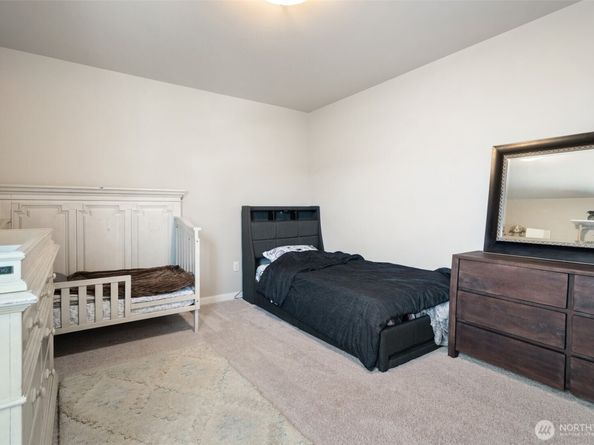 2405 NE Waterlily Way, Poulsbo WA 98370