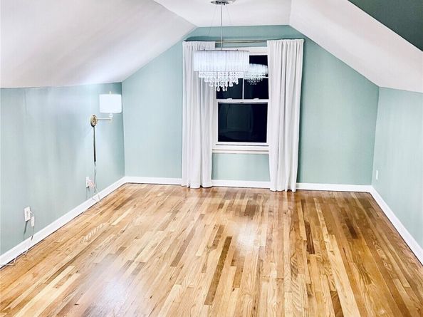 1325 SW 120th Street, Burien WA 98146